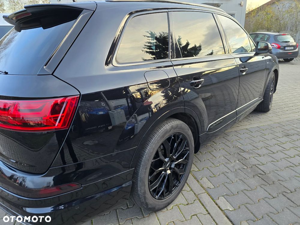 Audi SQ7 - 16