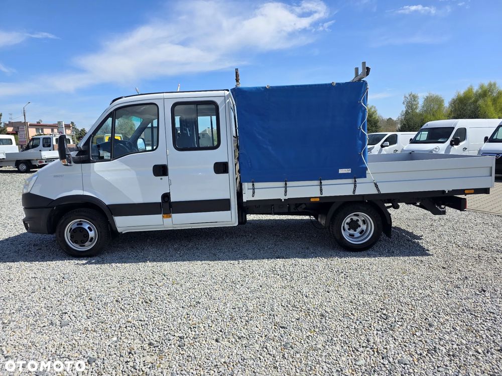 Iveco 35C17 3,0 HPI 170 KONNA DOKA BRYGADÓWKA 7 OSOBOWA 3,2M SKRZYNIA 130T/KM PRZEBIEGU GWARANCJA BLIŻNIAKI DO 3,5T WEBASTO - 2