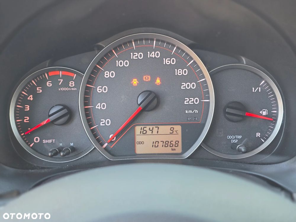 Toyota Yaris 1.0 Luna - 26