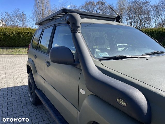 Toyota Land Cruiser - 9