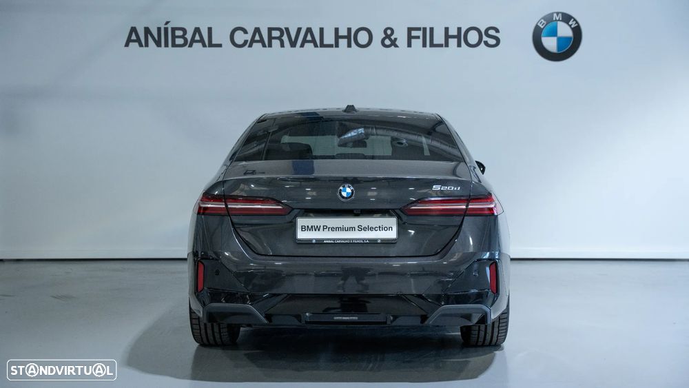 BMW 520 d Pack Desportivo M - 24