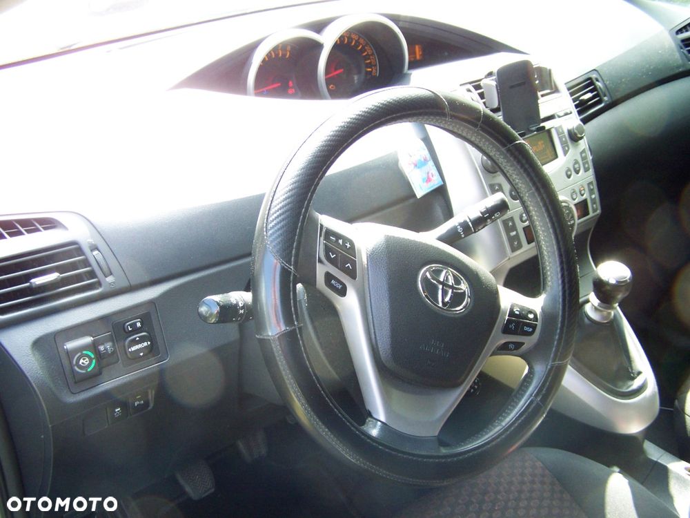 Toyota Verso 1.8 Premium EU5 - 5