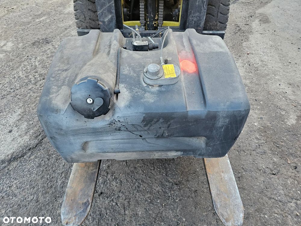 ZBIORNIK PALIWA BAK 74x61x44 cm RENAULT MIDLUM KERAX DCI DXI 5010505365