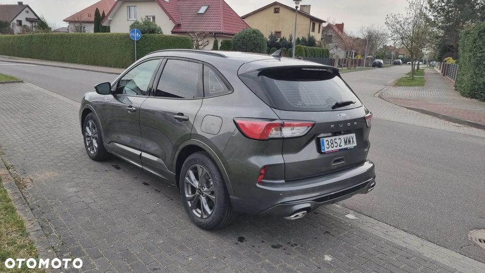 Ford Kuga 2.5 FHEV FWD ST-Line eCVT - 5