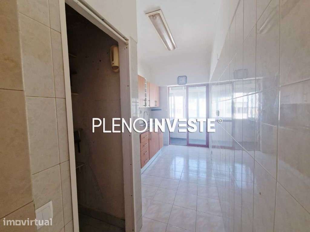 T3 com aproveitamento de Sótão na Quinta Manuel André - Grande imagem: 2/25