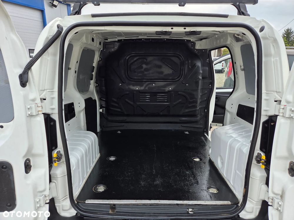 Fiat Fiorino 1.4 Easy - 18