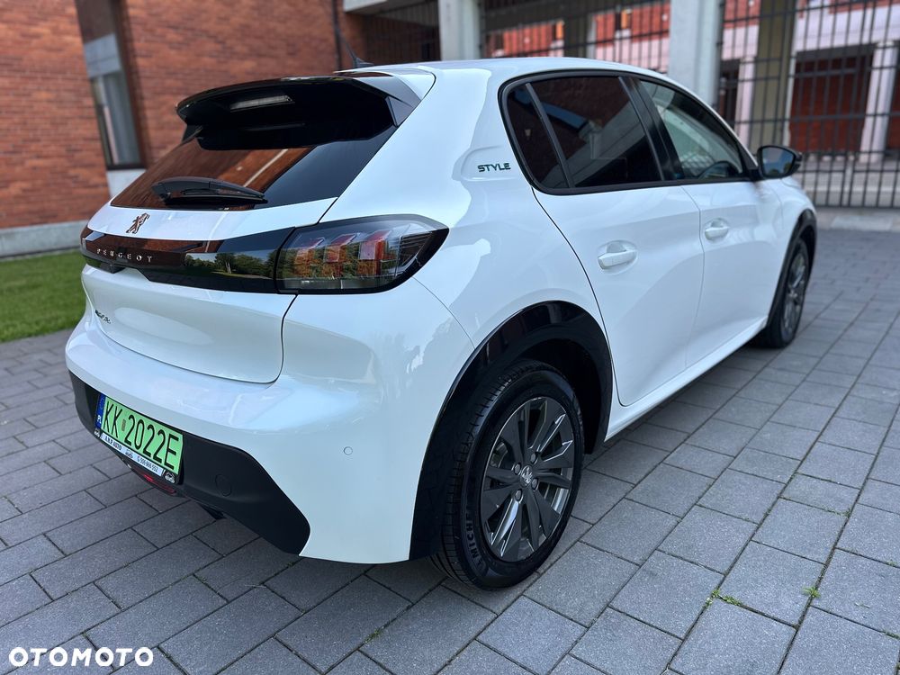 Peugeot 208 50kWh Style - 10