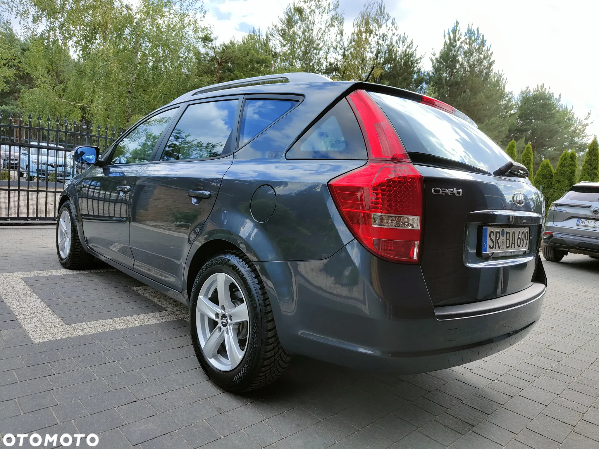 Kia Ceed 1.6 CVVT SW Spirit - 26