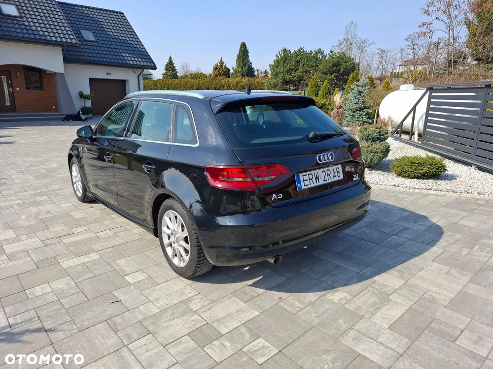 Audi A3 Sportback - 8