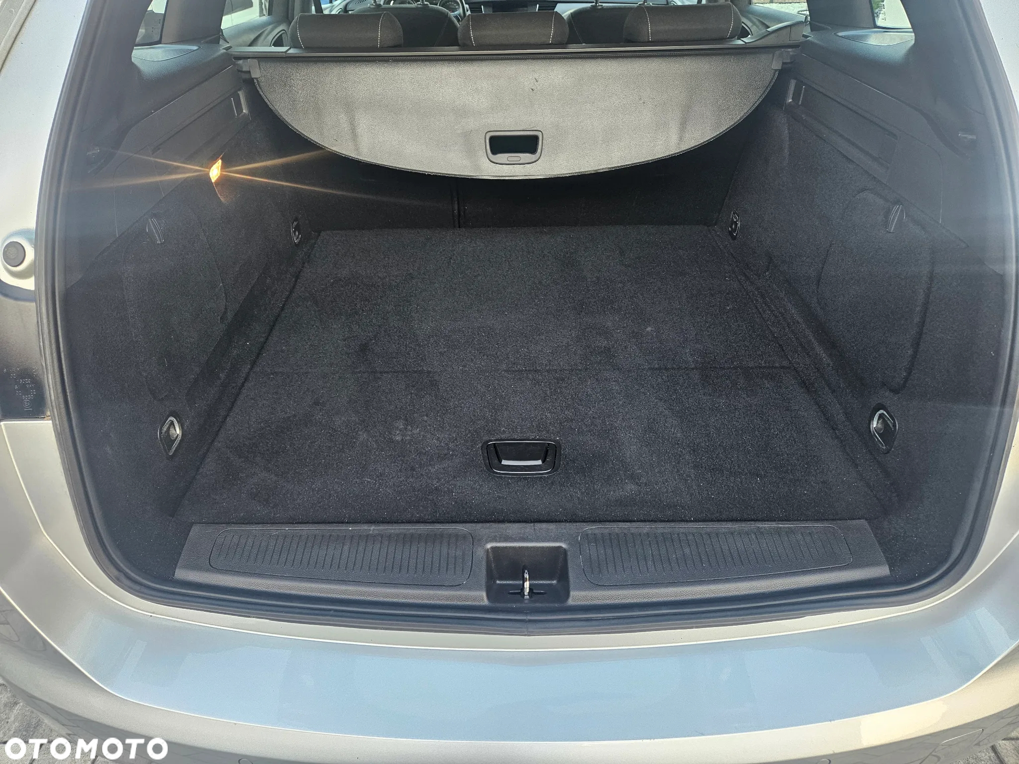 Opel Astra V 1.5 CDTI Edition S&S - 9