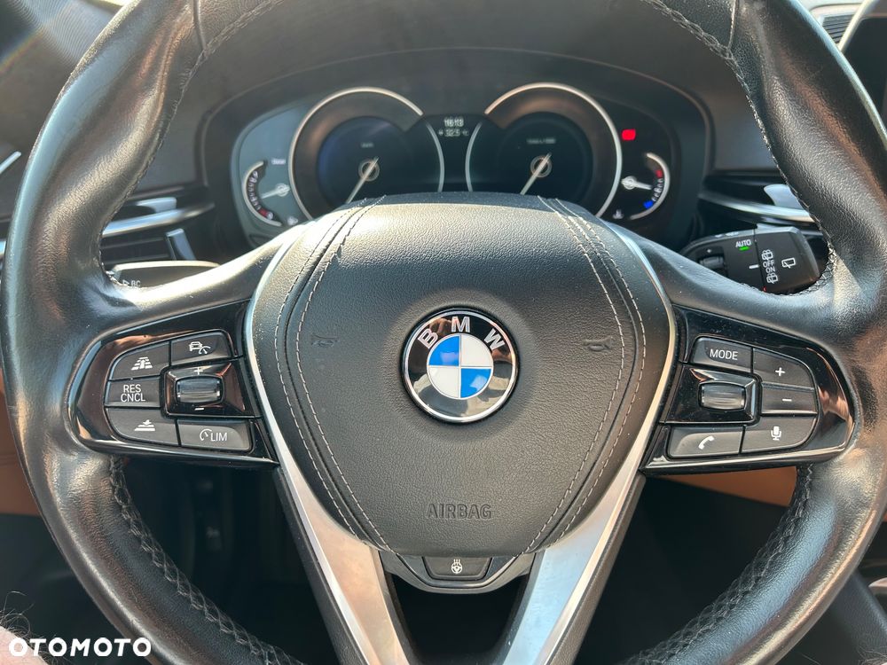 BMW Seria 5 520d xDrive MHEV Business Edition - 28