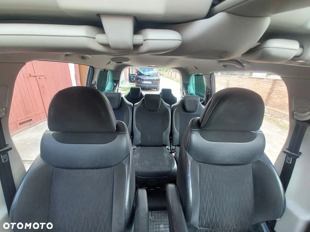 Citroën C4 Grand Picasso - 34