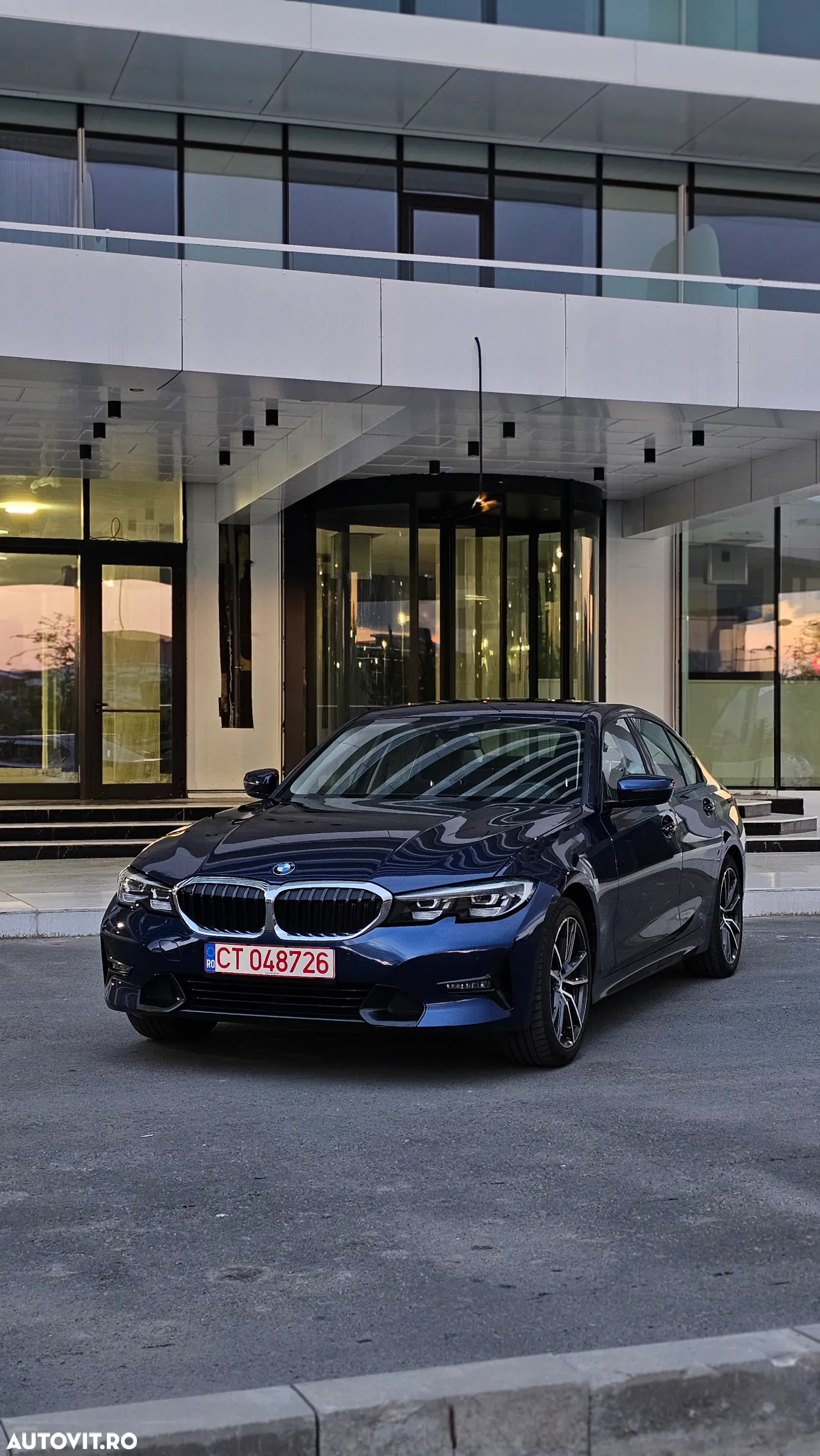 BMW Seria 3 320i AT - 2