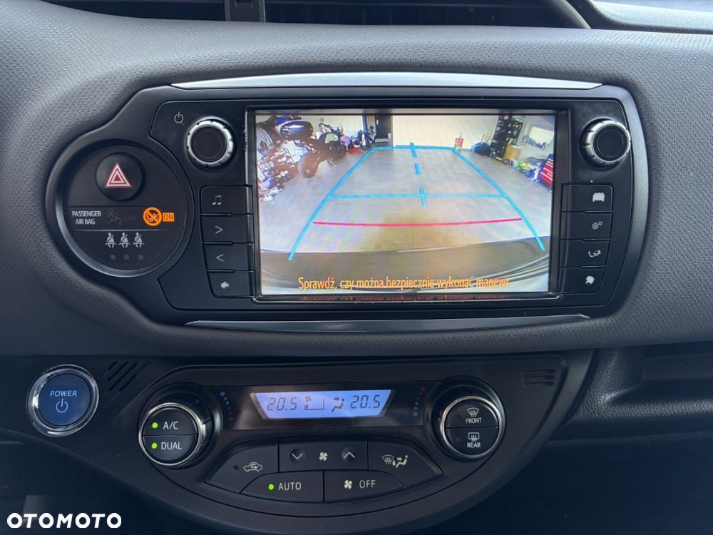 Toyota Yaris - 19