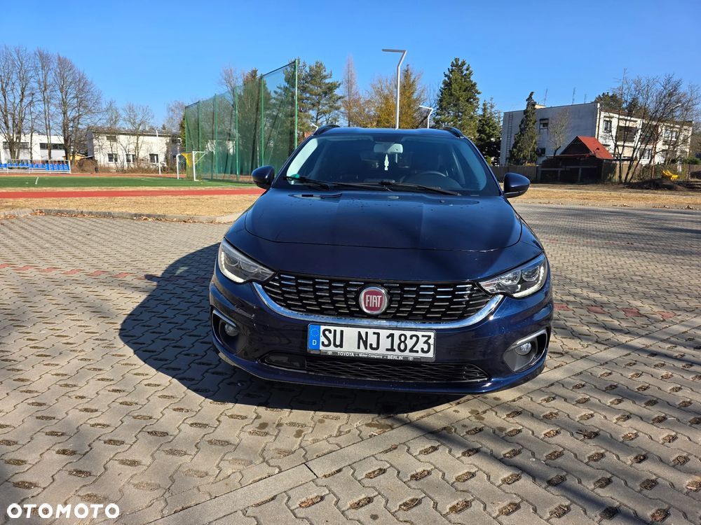 Fiat Tipo 1.6 MultiJet Lounge - 4