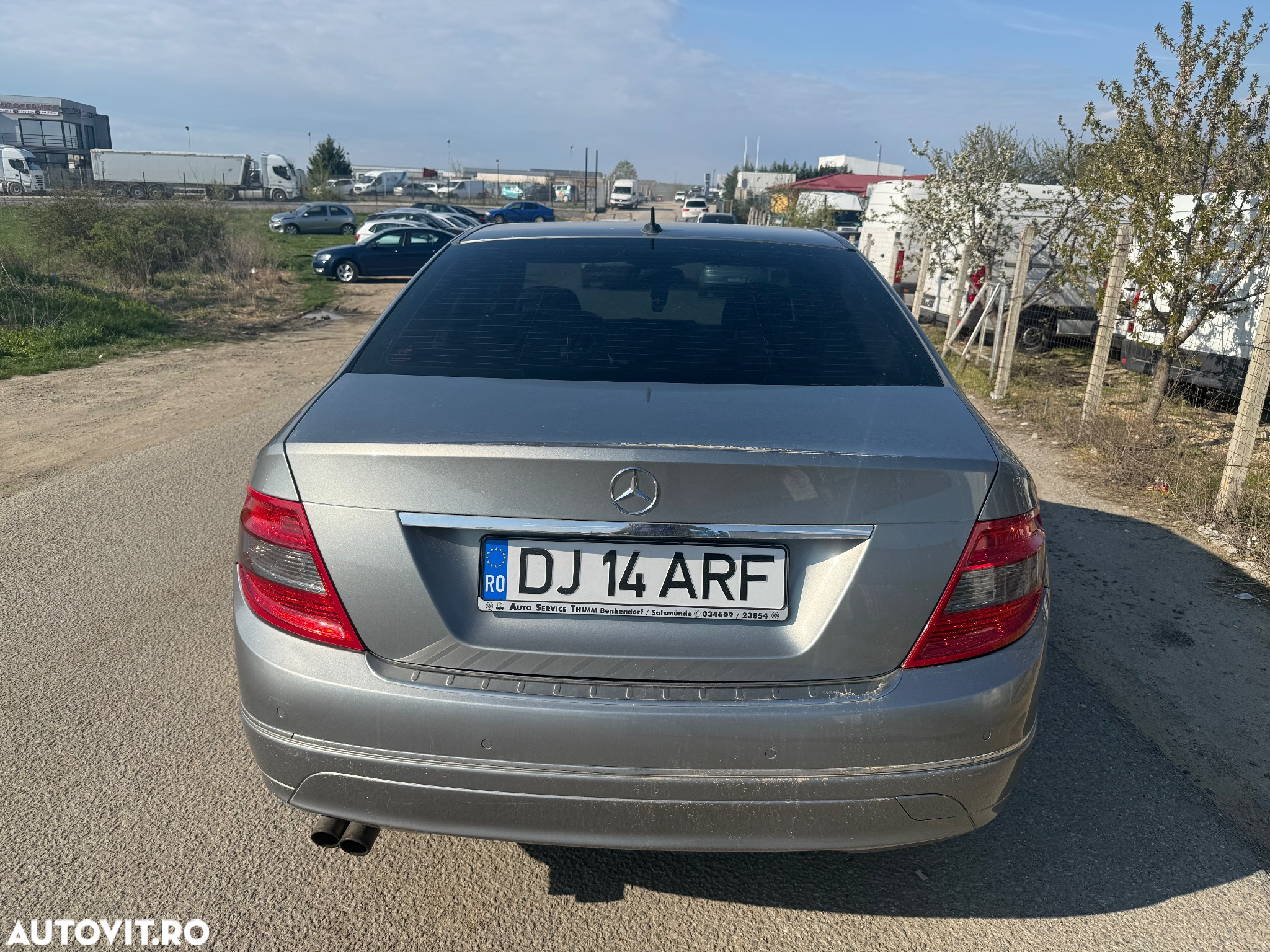 Mercedes-Benz C - 8