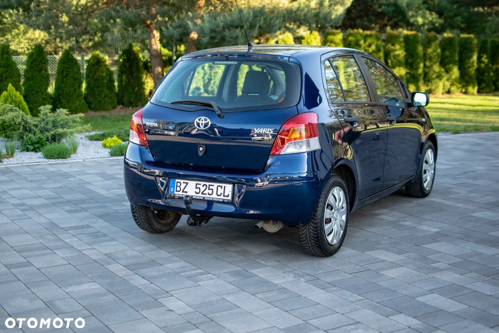 Toyota Yaris - 21