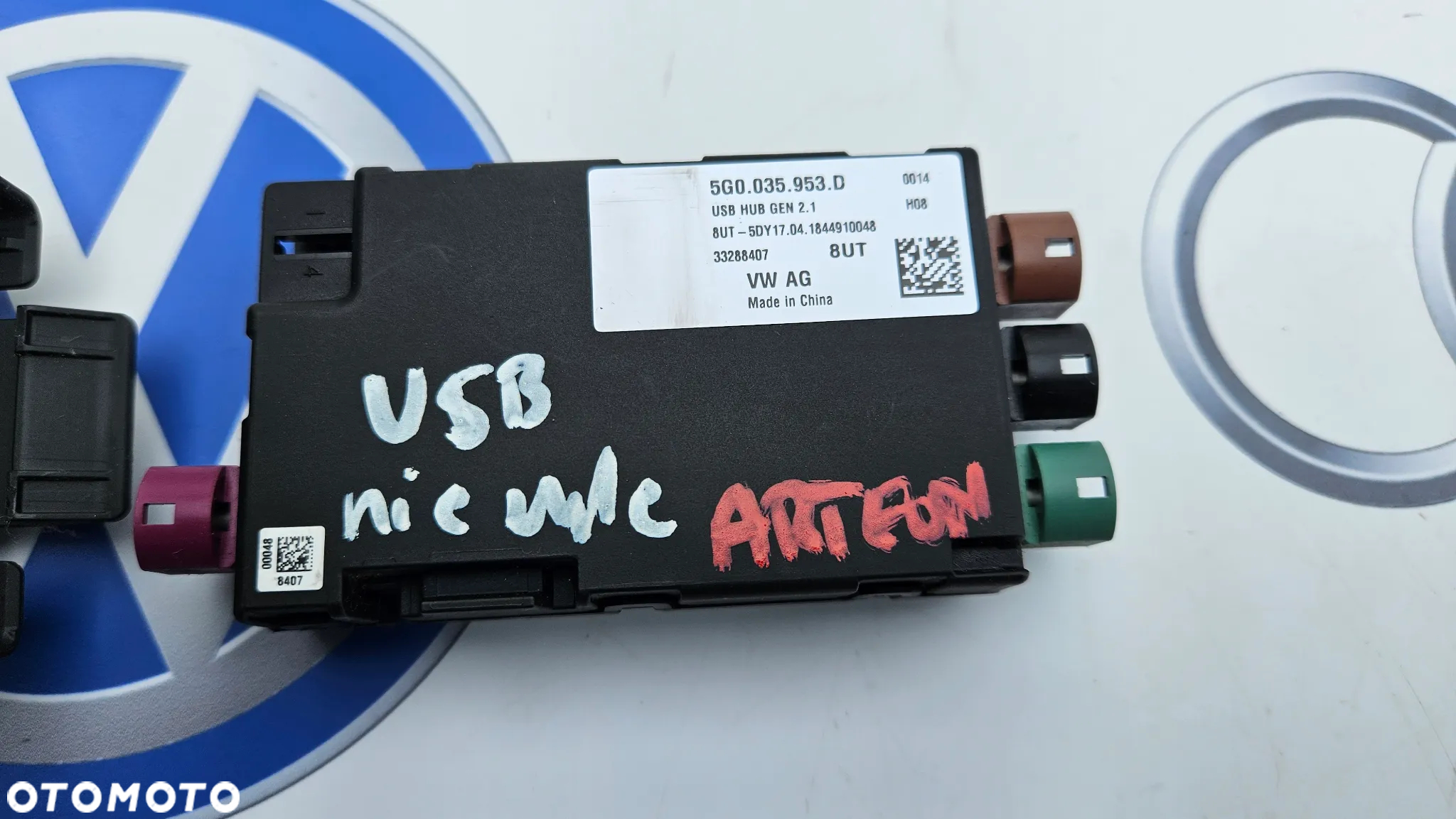 VW Arteon VW Passat B8 Moduł USB Gniazdo USB Port USB 5G0035953D - 2