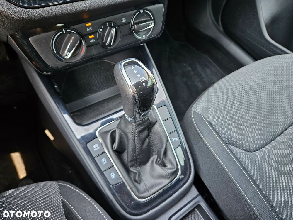 Skoda Fabia 1.0 TSI DSG Selection - 18