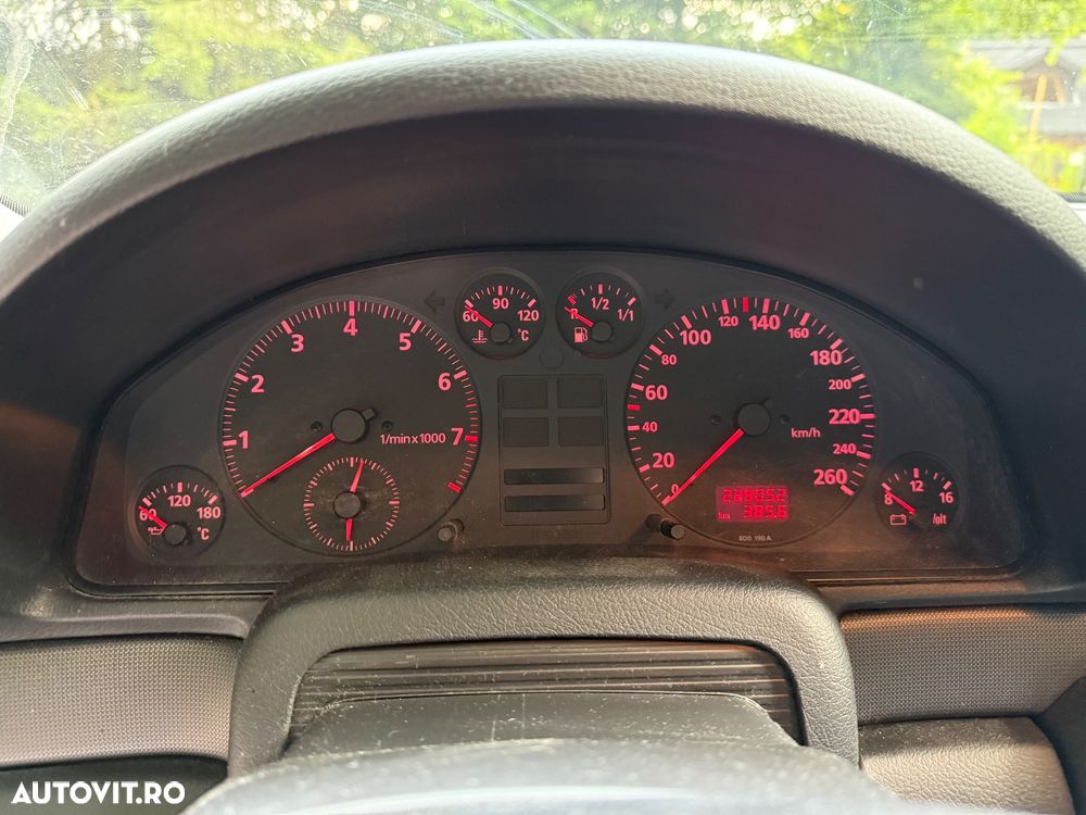 Audi A4 Limuzina - 5