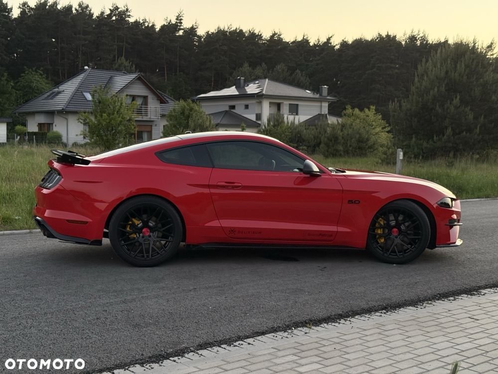 Ford Mustang 5.0 V8 GT - 11
