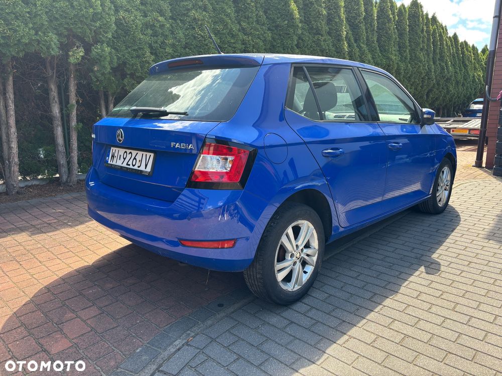 Skoda Fabia 1.0 TSI Active - 6