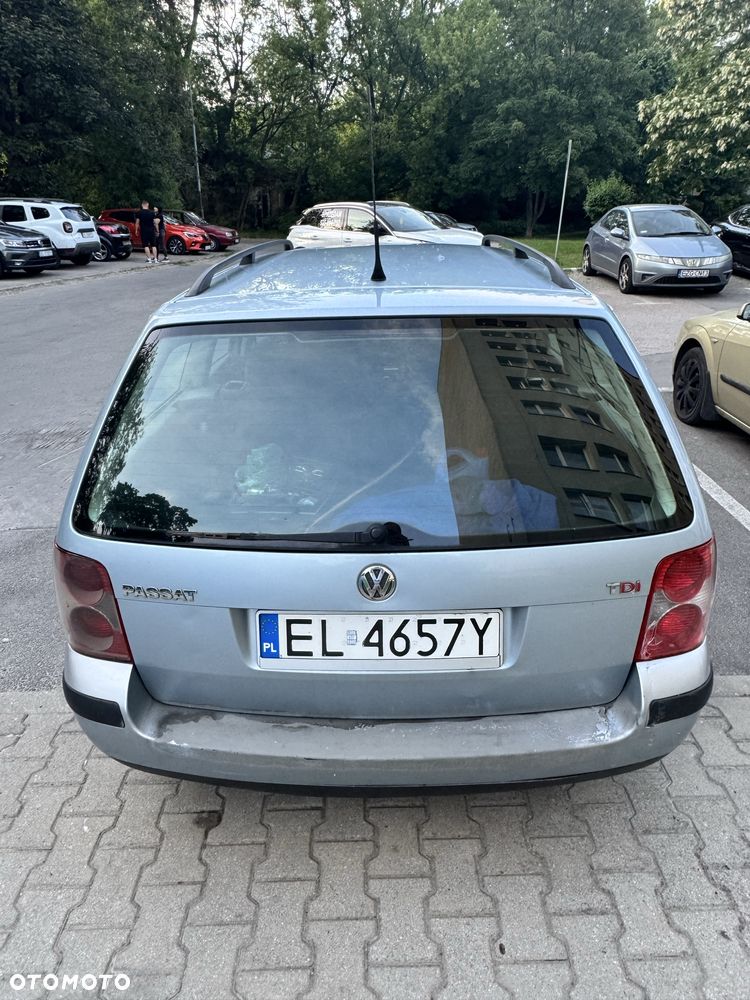 Volkswagen Passat - 8