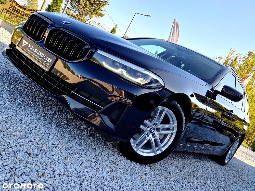 BMW Seria 5 - 35