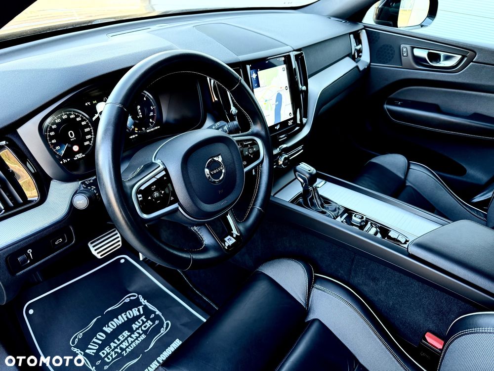 Volvo XC 60 D4 Geartronic RDesign - 24