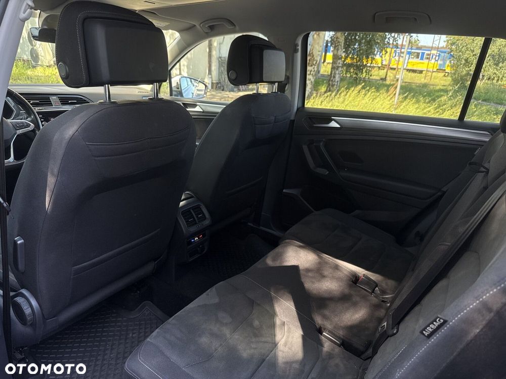 Volkswagen Tiguan Allspace - 32