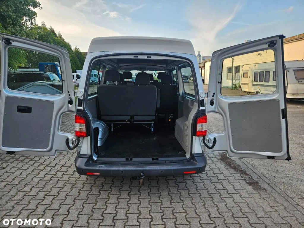 Volkswagen Transporter T5 TDI L2H2 - 5