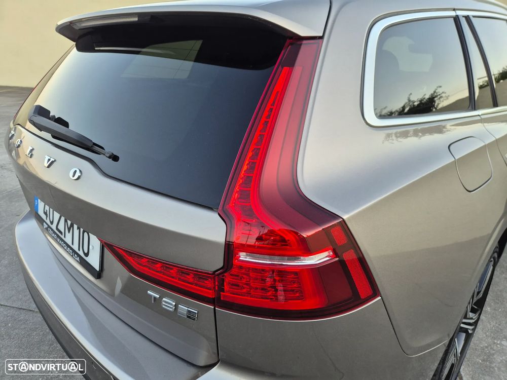 Volvo V60 2.0 T8 AWD TE Inscription - 22