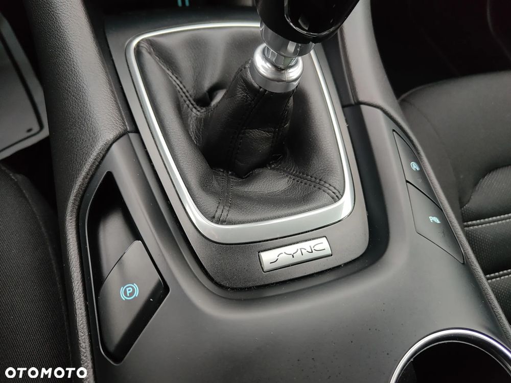 Ford Mondeo 2.0 TDCi Ambiente - 27