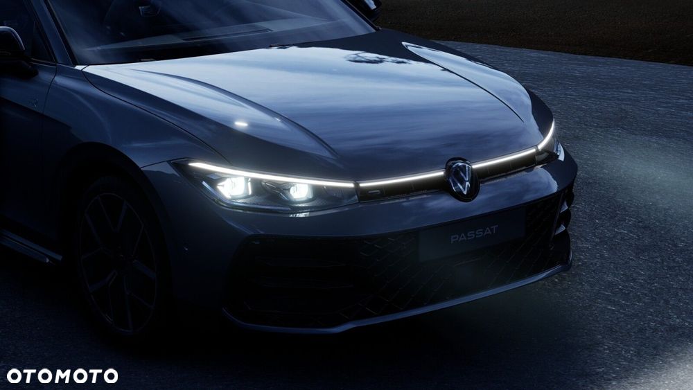 Volkswagen Passat - 12