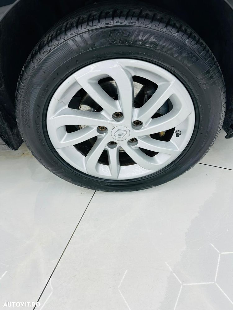 Renault Megane dCi 110 FAP LIMITED - 10