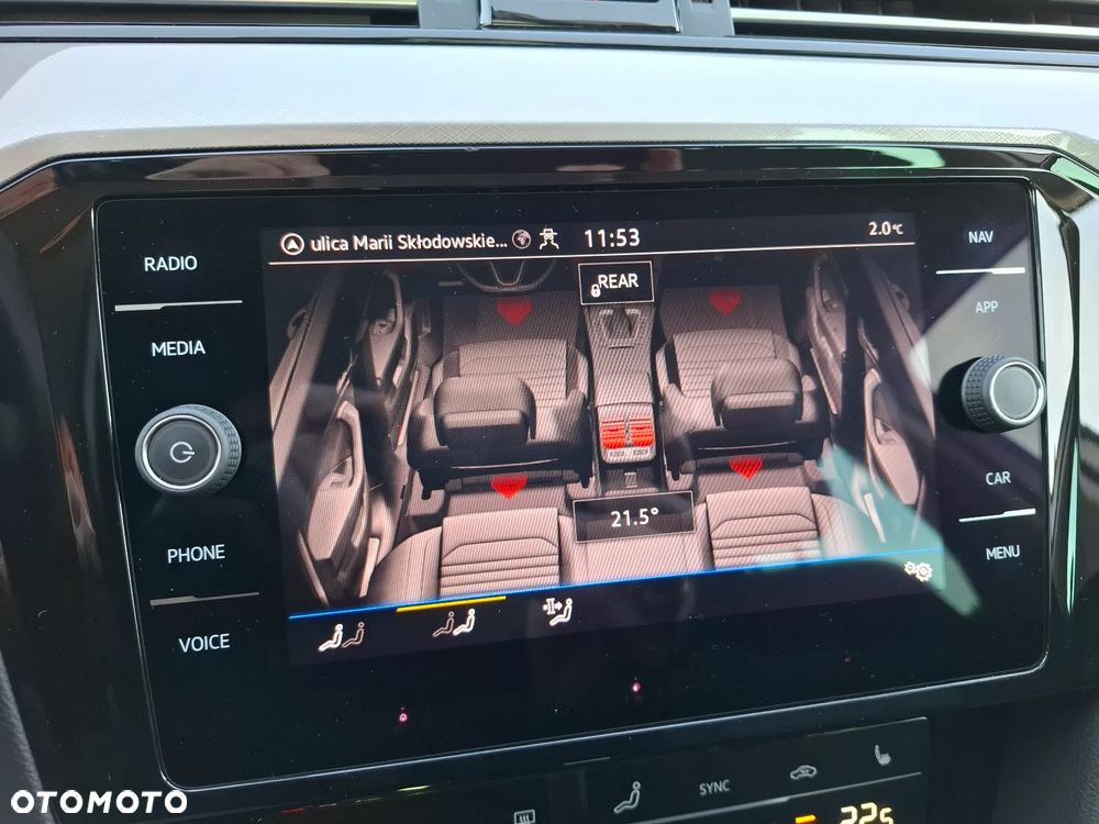 Volkswagen Passat ver-2-0-tdi-scr-dsg-business - 24