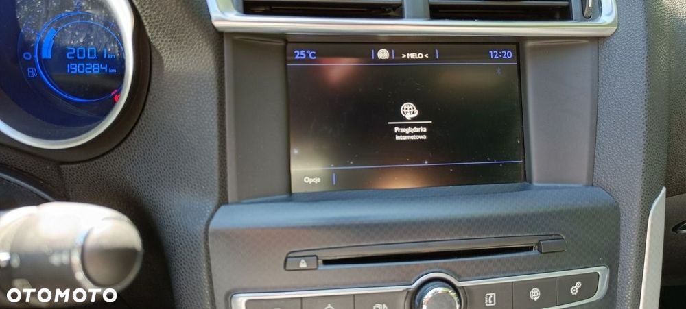 DS Automobiles DS 4 2015