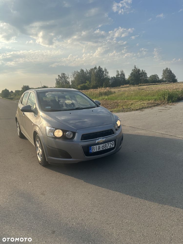 Chevrolet Aveo - 3