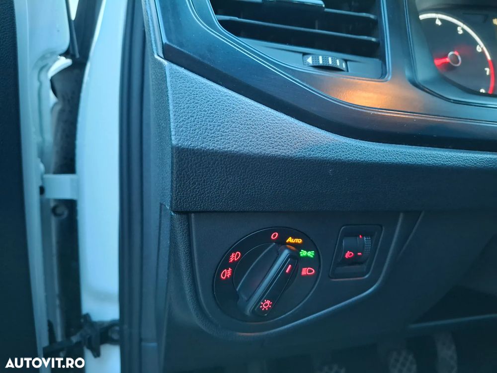 Volkswagen Polo 1.0 Trendline - 17