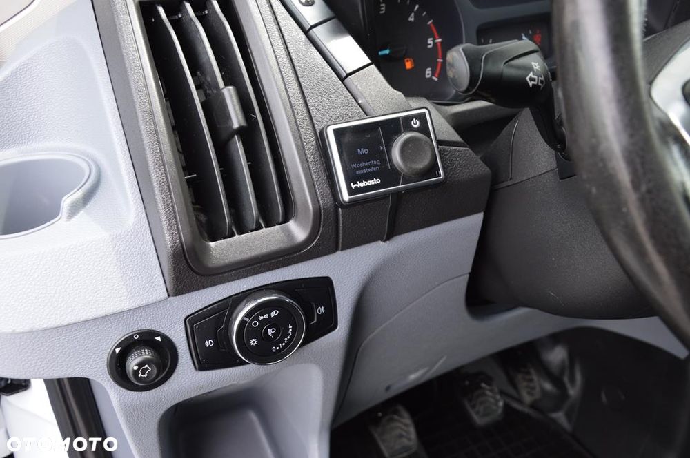 Ford Transit - 19