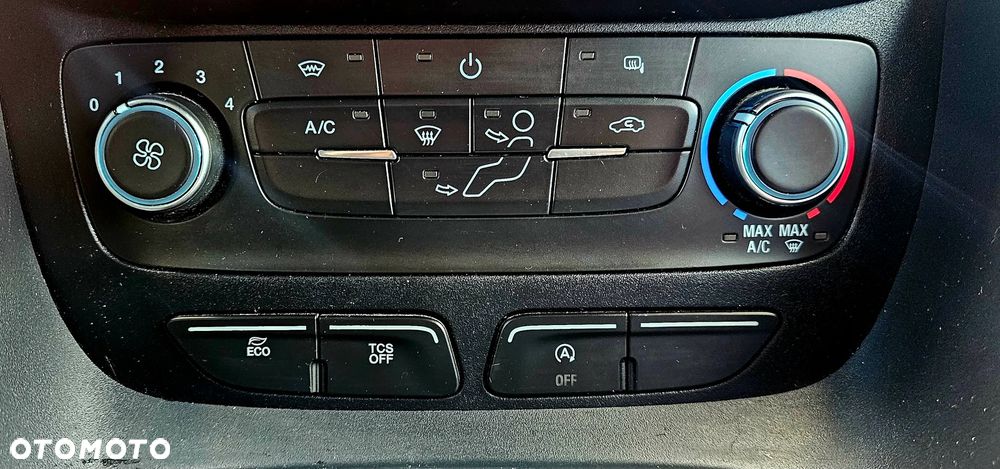 Ford Transit Connect - 21