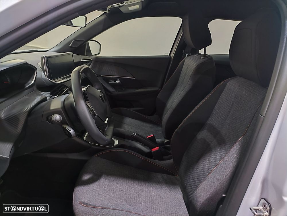 Peugeot 2008 1.2 PureTech Style - 8