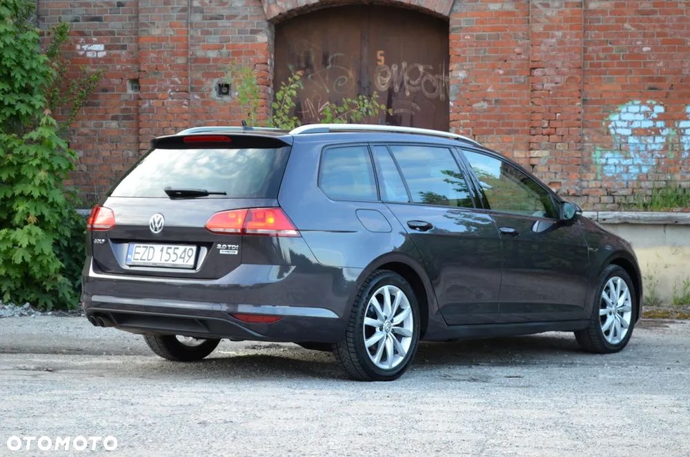 Volkswagen Golf 2.0 TDI BlueMotion Technology DSG Lounge - 20