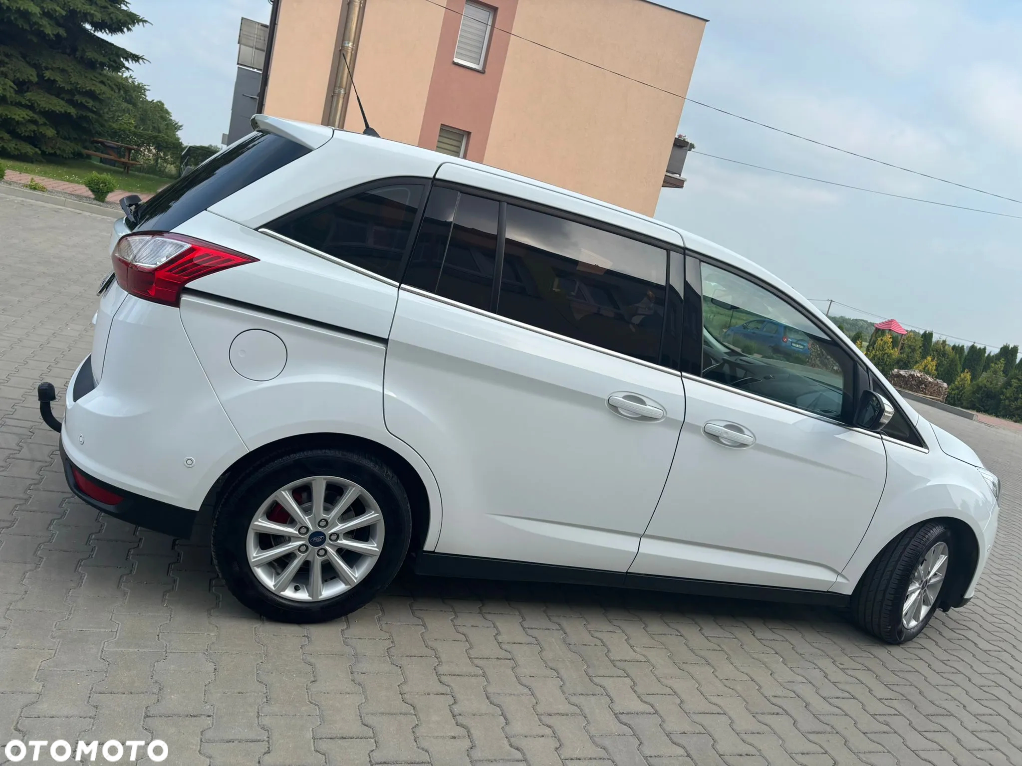 Ford Grand C-MAX Gr 1.5 TDCi Titanium ASS - 11