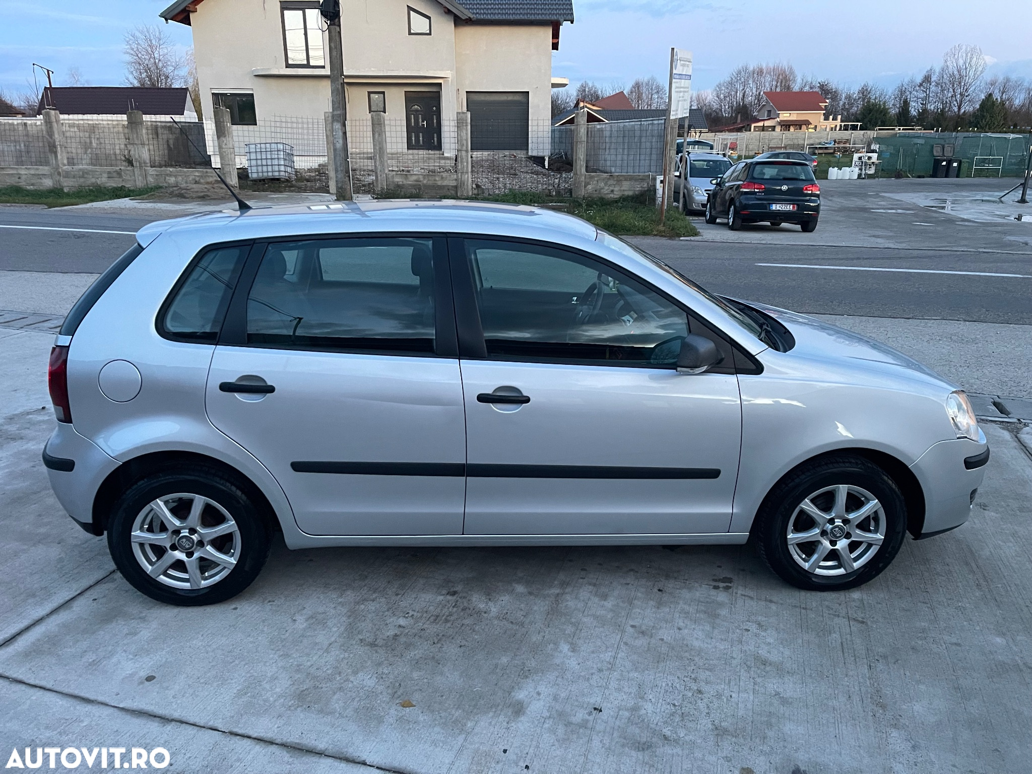 Volkswagen Polo 1.2 Team - 21