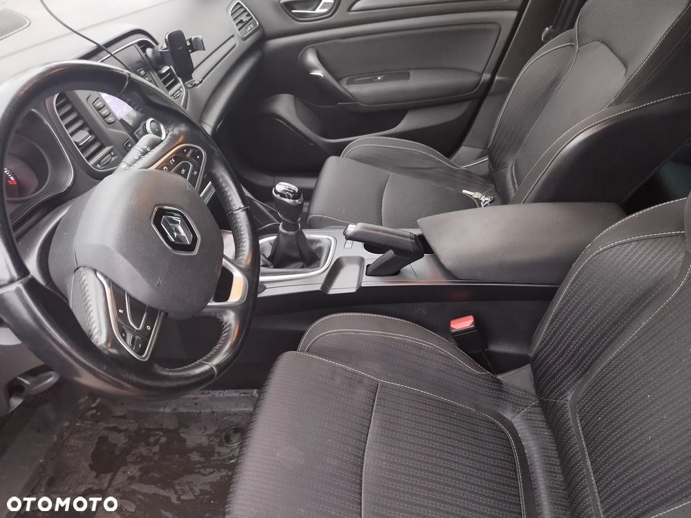 Renault Megane 1.6 SCe Life - 12