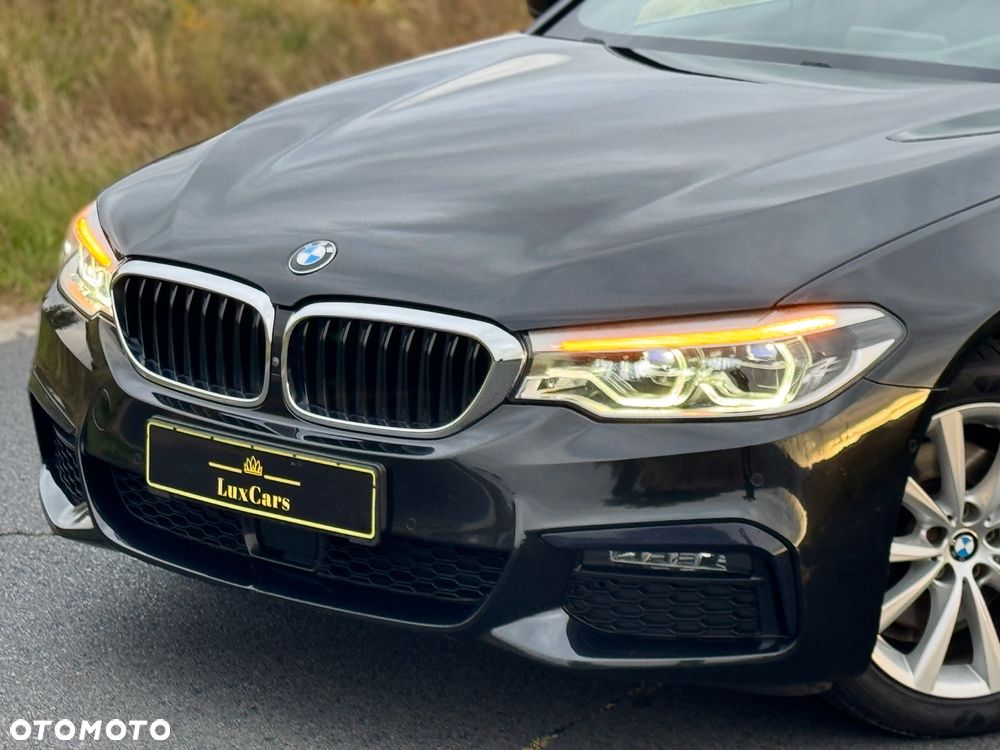 BMW Seria 5 520d Touring M Sport Edition - 6