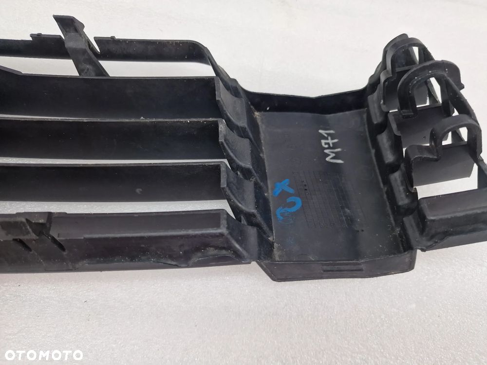 VW PASSAT B5 LIFT 3B0 00-05 PRAWA KRATKA BOCZNA ZDERZAKA PRZEDNIEGO PRZÓD , NR 3B0853666L , 3B0853666G , 3B0853666 L / G , NR AUKCJI E/64 - 6