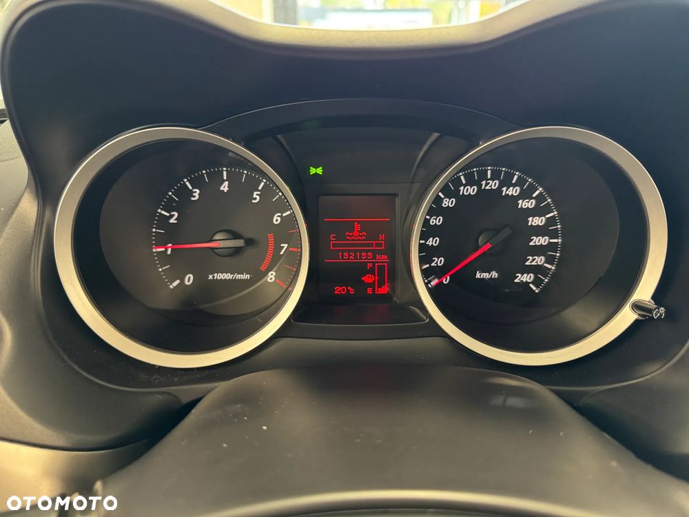 Mitsubishi Lancer 1.8 Intense - 11