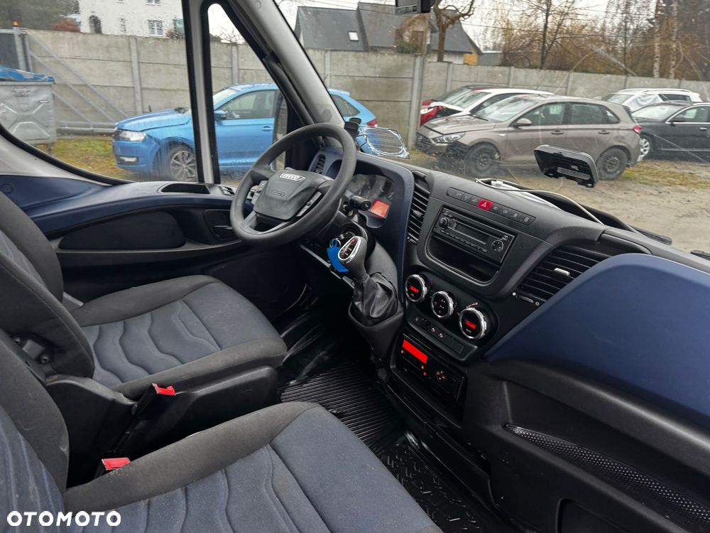 Iveco Daily - 12